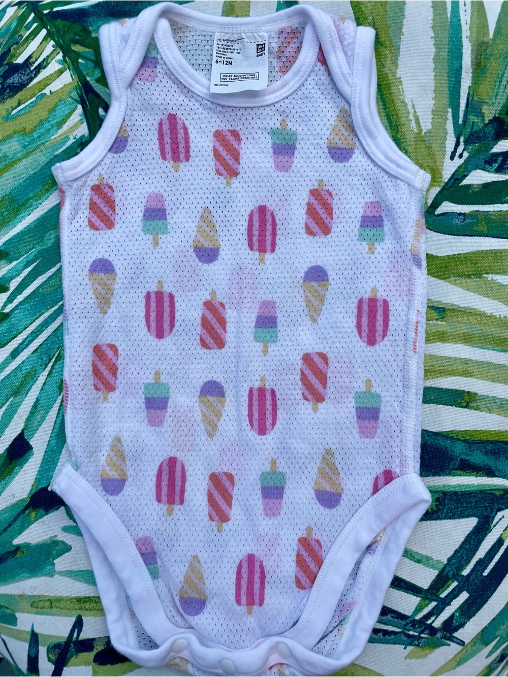Uniqlo White Sleeveless Baby Bodysuit with Pink, Purple & Yellow Ice Cream Print